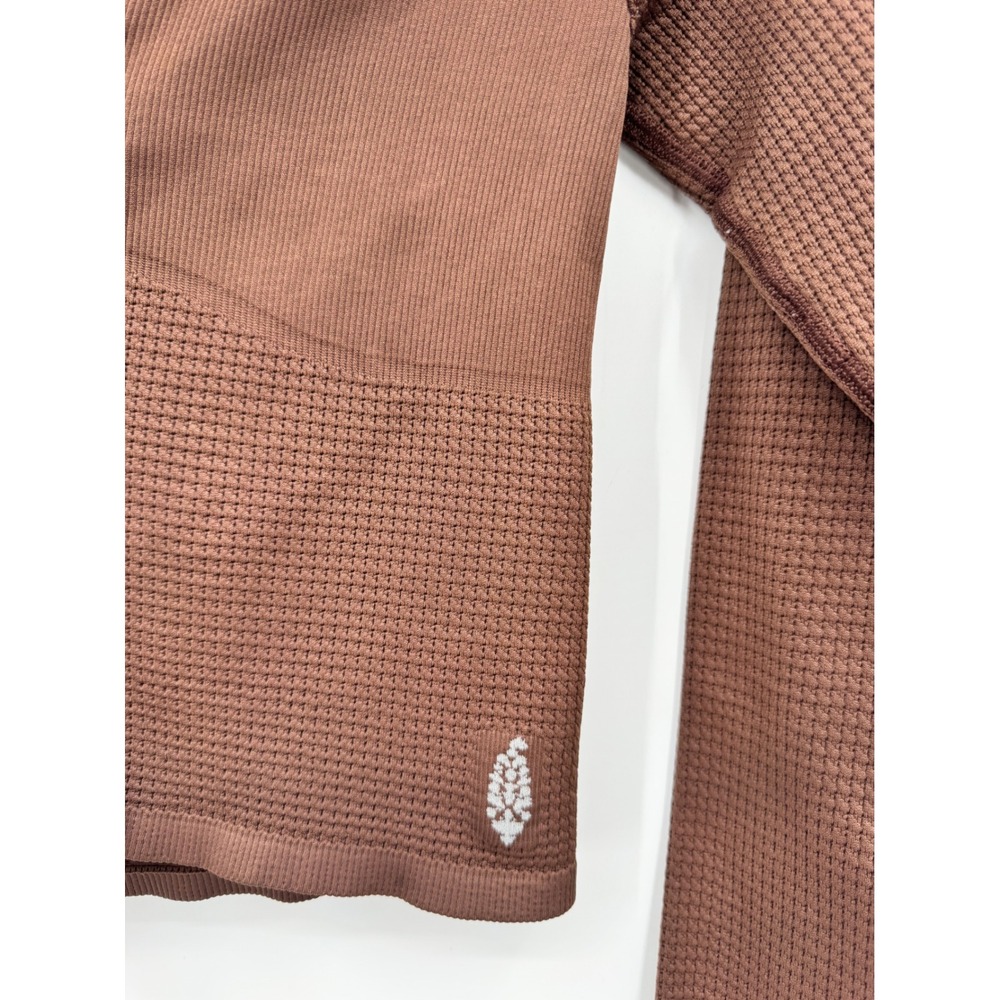 FP Movement Henley Long Sleeve Women M/L Brown Open Back Seamless Crop Top - Picture 2 of 7